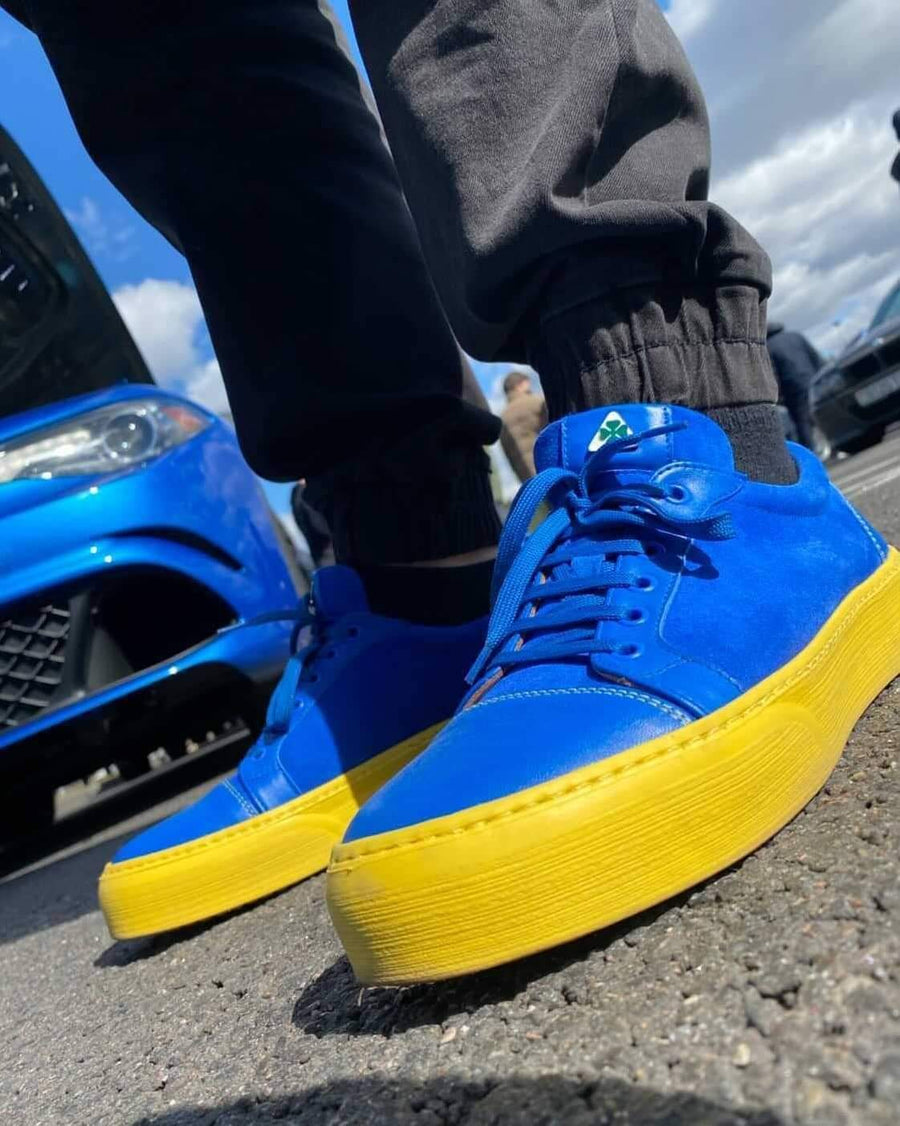 "VANS" YELLOW SOLE SHOES & BLUE LEATHER & YELLOW STITCHING
